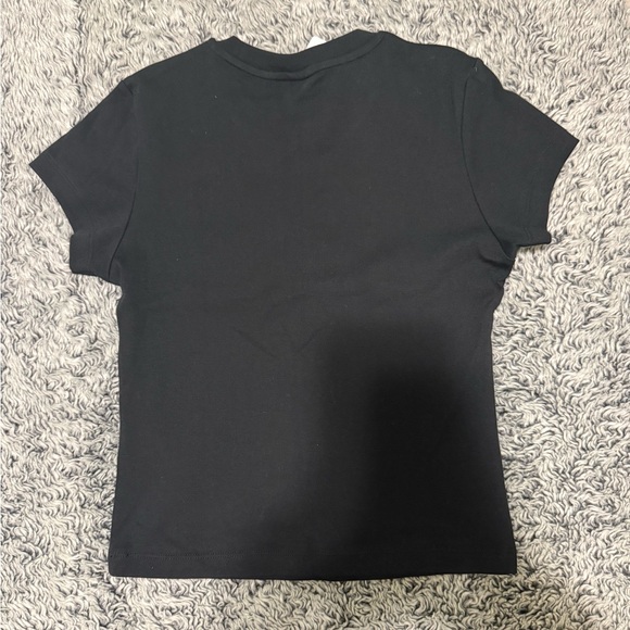 Uniqlo mini short sleeve t-shirt - Picture 8 of 8